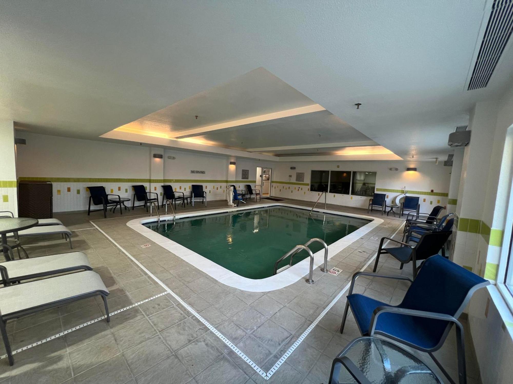 Country Inn & Suites By Radisson, Lsu - Medical Corridor Baton Rouge Exteriér fotografie